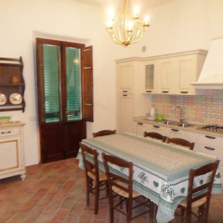 La Terrazza Apartment ปาลายา ภายนอก รูปภาพ